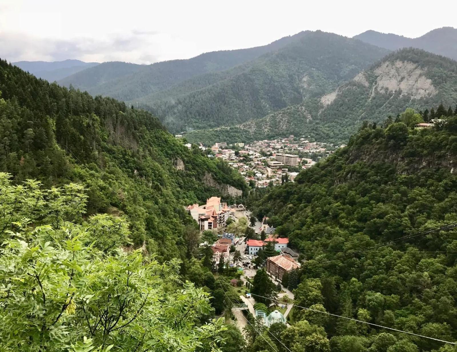 Holiday Borjomi Qvibisi Kültér fotó